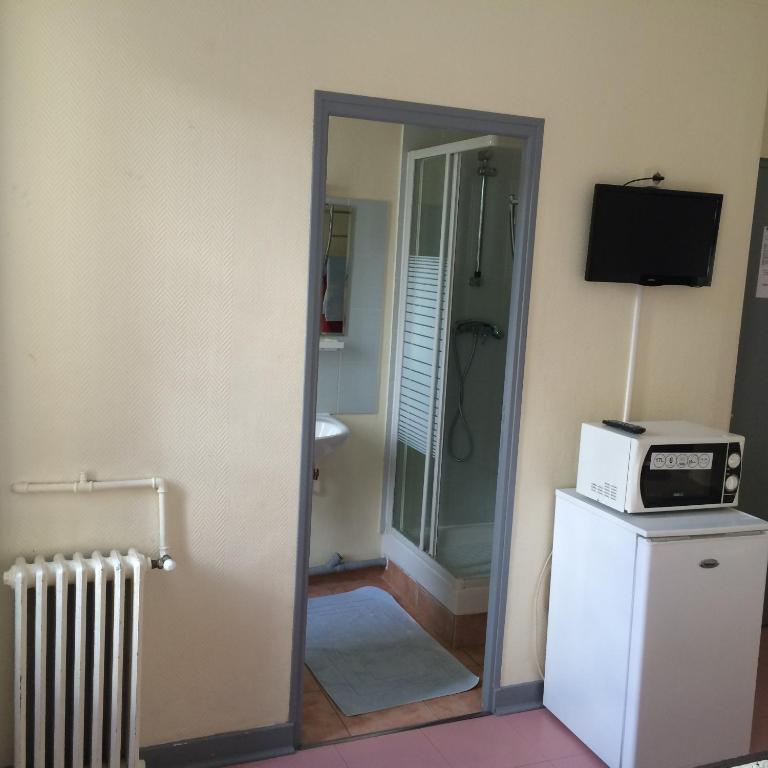 Au Royal Mad - Chambre Lits Jumeaux avec Salle de Bains - 2