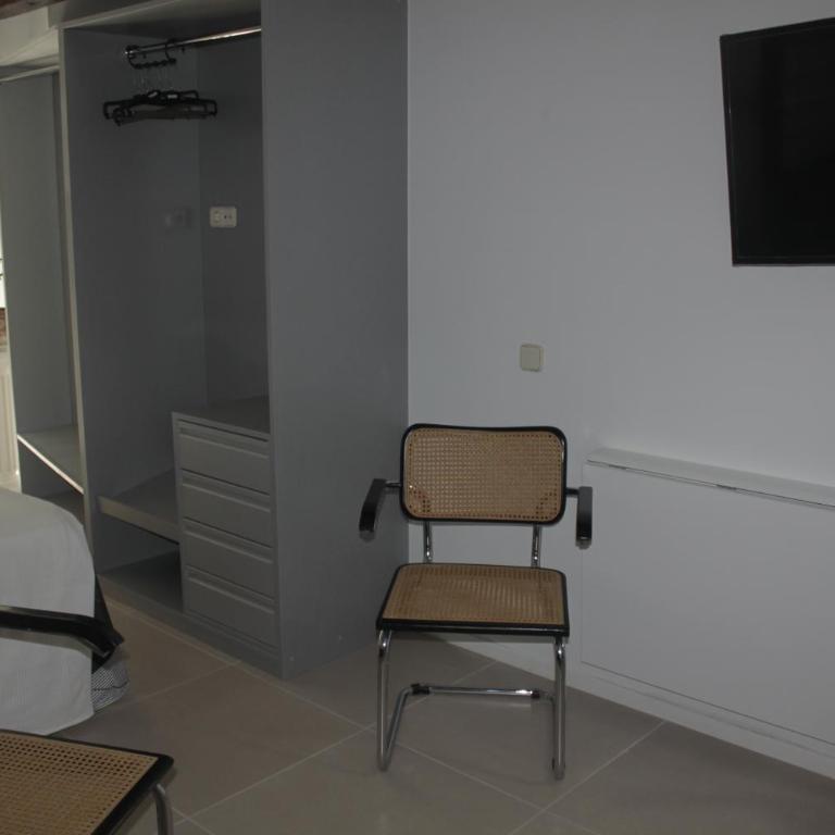 Madrid villa suites Rústico - Two-Bedroom Apartment - 13