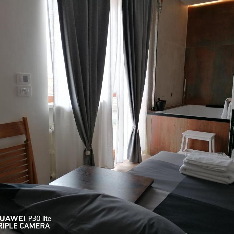 Pasubio 123 - Double Room with Spa Bath - 23