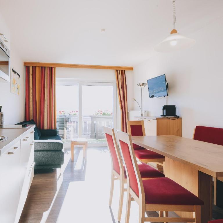 Haus Altenberger by we rent, SUMMERCARD INCLUDED - Apartment mit 1 Schlafzimmer und Balkon (2-3 Erwachsene) - 9