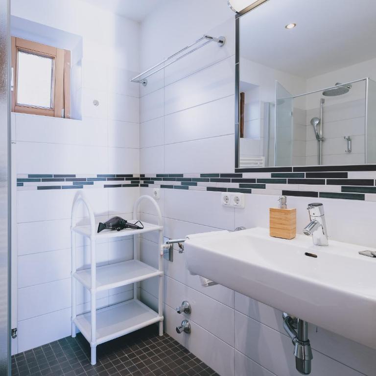 Haus Altenberger by we rent, SUMMERCARD INCLUDED - Apartment mit 1 Schlafzimmer und Balkon (2-3 Erwachsene) - 6