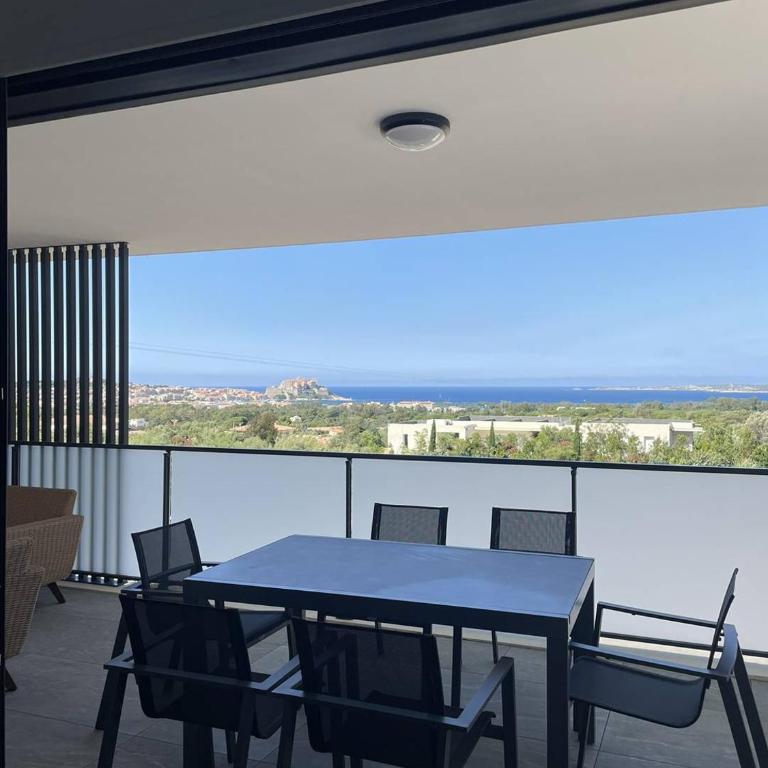 Appartement avec vue panoramique sur la mer - Apartment mit 1 Schlafzimmer, Meerblick und Terrasse - 1