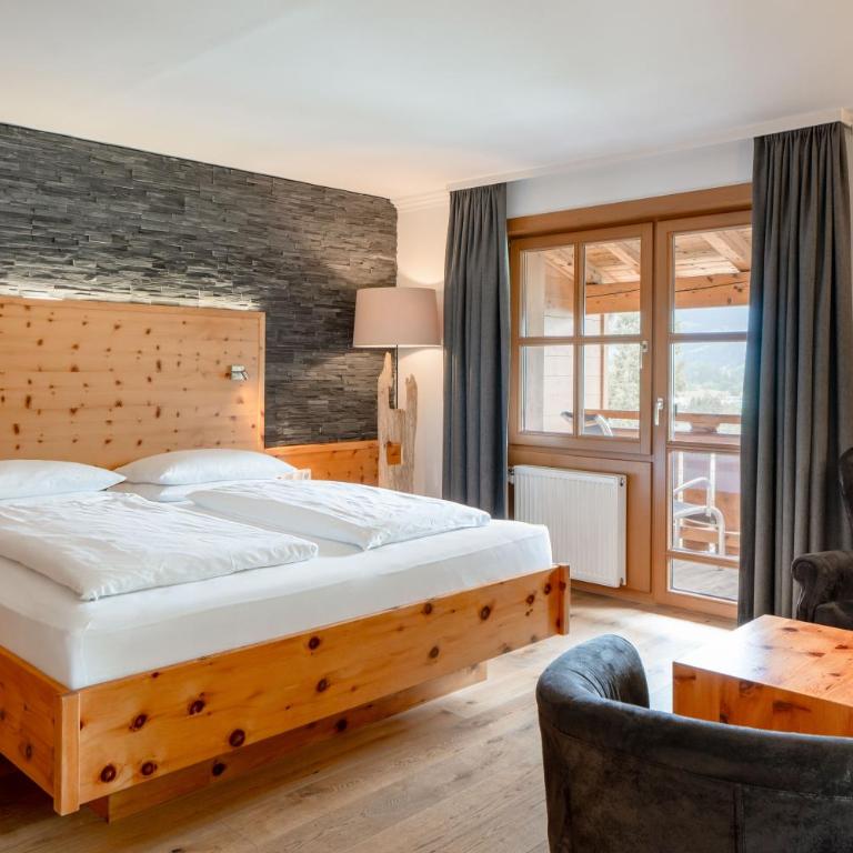 Familotel Amiamo - Superior Suite mit Kingsize-Bett - 2