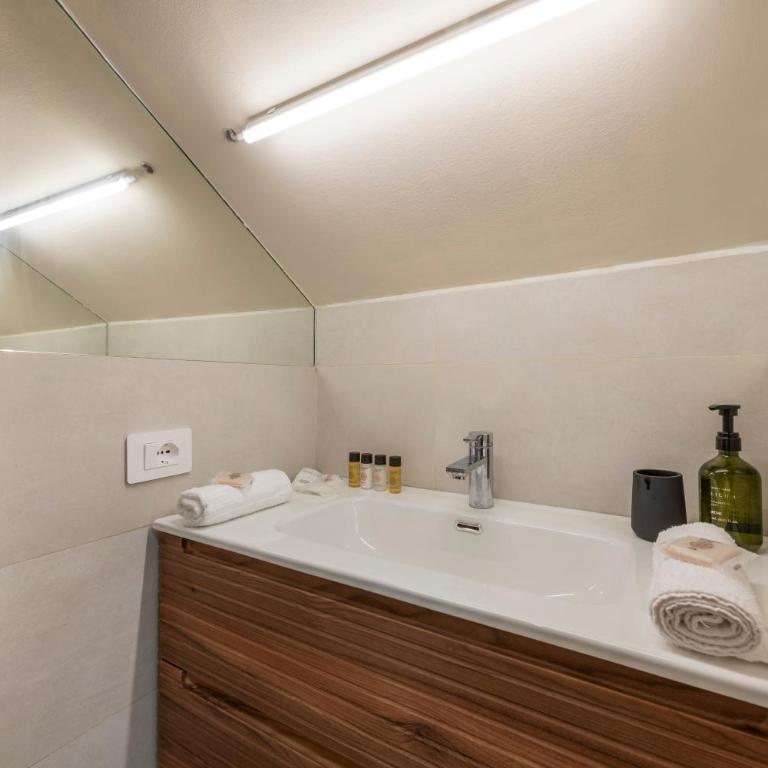 Pontaccio, 4 - Central studio in the art district - Appartamento Monolocale - 9