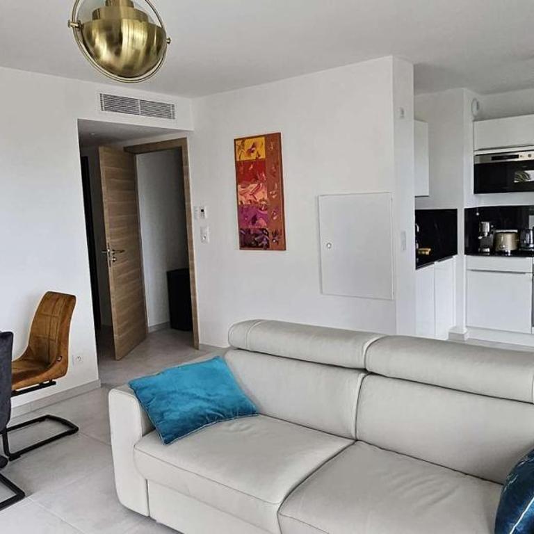 Appartement avec vue panoramique sur la mer - Apartment mit 1 Schlafzimmer, Meerblick und Terrasse - 7