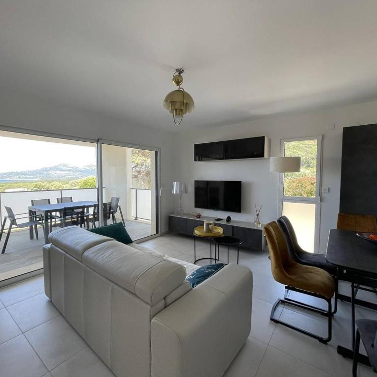 Appartement avec vue panoramique sur la mer - Apartment mit 1 Schlafzimmer, Meerblick und Terrasse - 4
