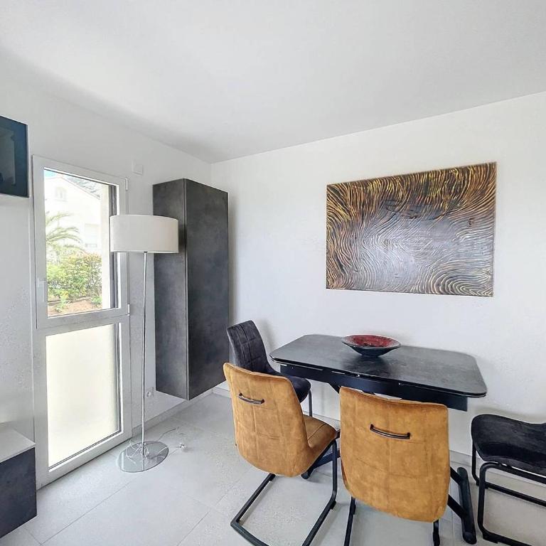 Appartement avec vue panoramique sur la mer - Apartment mit 1 Schlafzimmer, Meerblick und Terrasse - 9