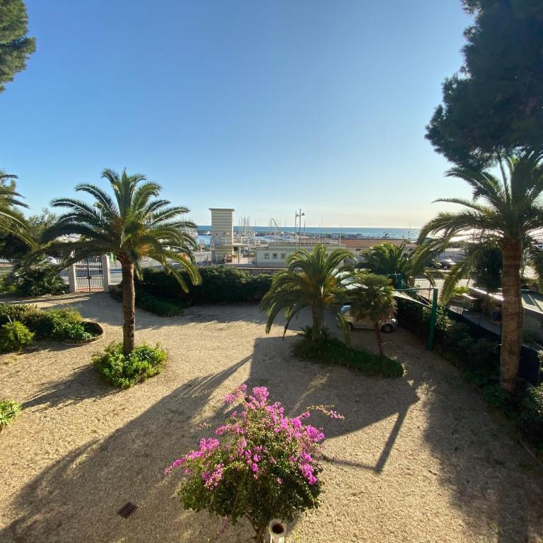 Villa Fontana 56 - Appartamento con Vista Mare - 27
