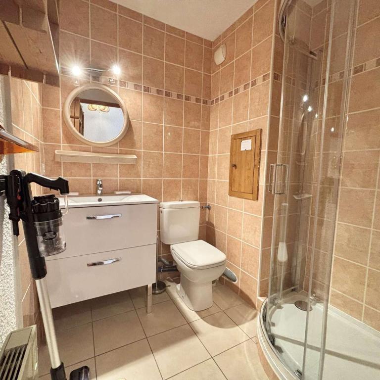Studio Cabine avec Terrasse, Parking et Proche Pistes - Praz-sur-Arly - Appartement 1 Chambre - 11