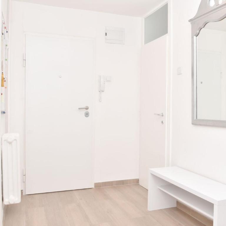 Charming Studio in City Center-Excellent Location - Apartman sa 1 Spavaćom Sobom - 6
