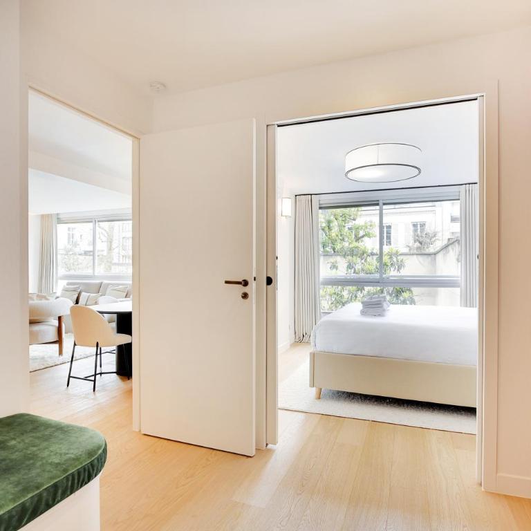 Pick A Flat's Apartments in Tour Eiffel - Rue de l'Amiral Hamelin - Appartement - 13