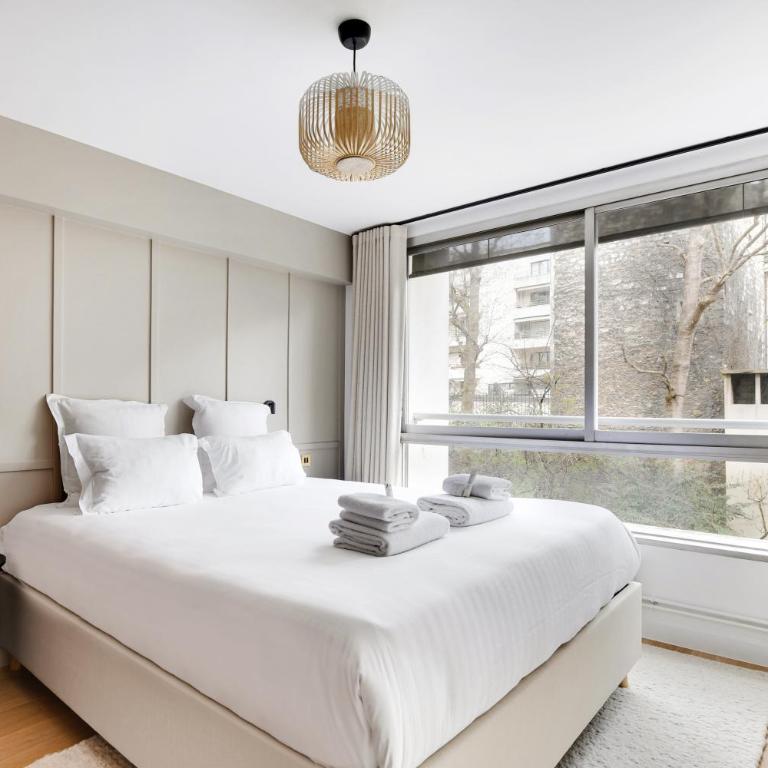 Pick A Flat's Apartments in Tour Eiffel - Rue de l'Amiral Hamelin - Appartement - 16