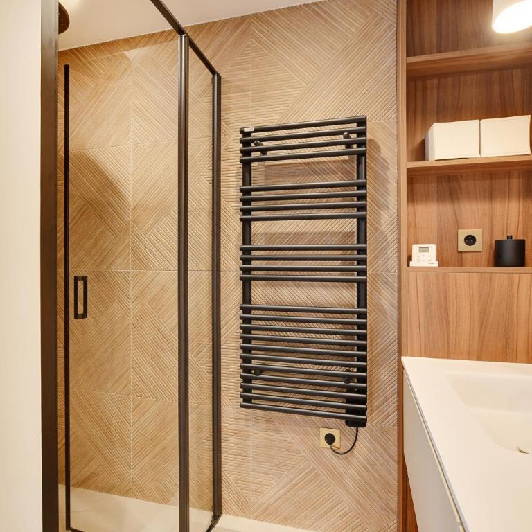 Pick A Flat's Apartments in Tour Eiffel - Rue de l'Amiral Hamelin - Appartement - 27