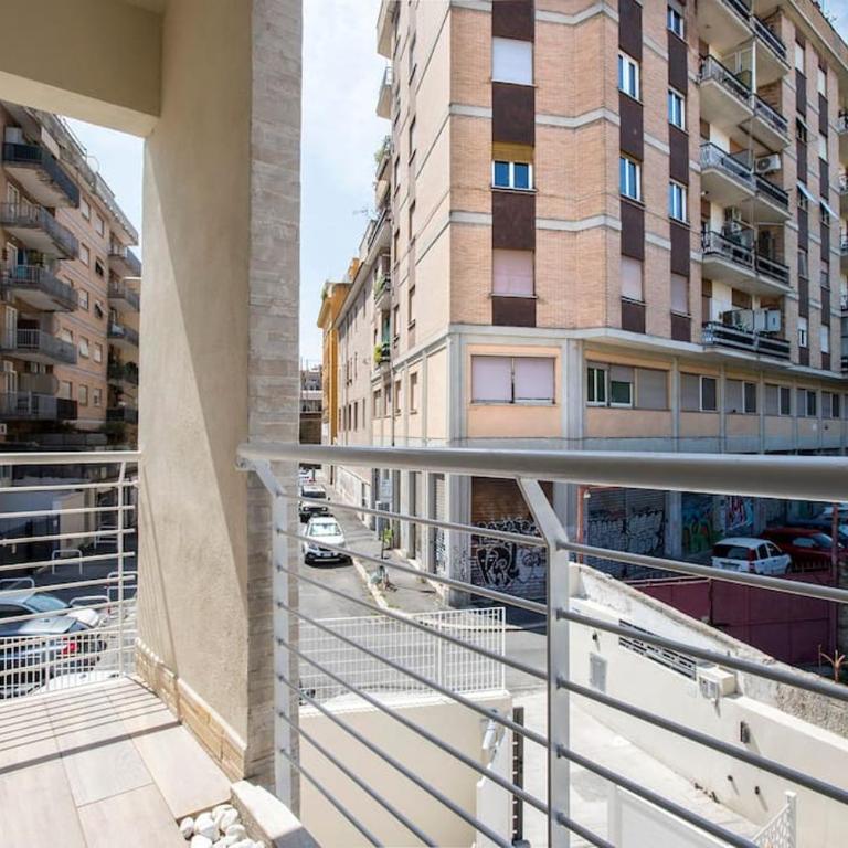 Urban Oasis near Termini with Patio, int1b - Appartamento con 1 Camera da Letto - 68