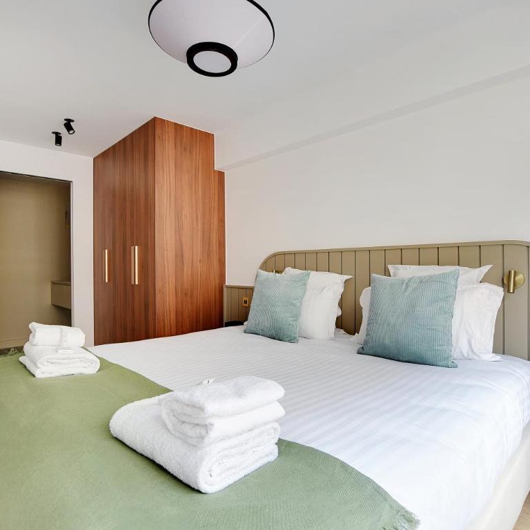 Pick A Flat's Apartments in Tour Eiffel - Rue de l'Amiral Hamelin - Appartement - 7