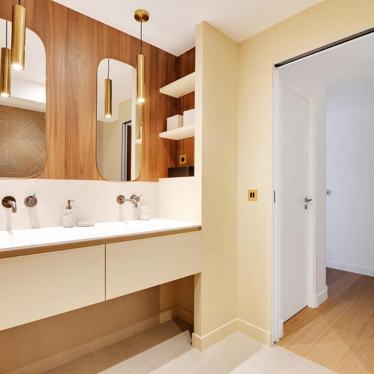 Pick A Flat's Apartments in Tour Eiffel - Rue de l'Amiral Hamelin - Appartement - 18