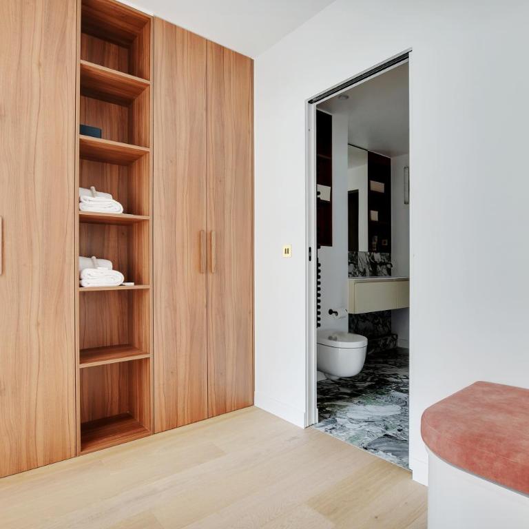 Pick A Flat's Apartments in Tour Eiffel - Rue de l'Amiral Hamelin - Appartement - 17