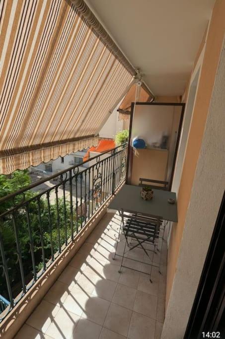 T2 ouvert à 5 min des plages, au calme, avec balcon et garage - Apartment mit 1 Schlafzimmer mit Stadtblick - 13
