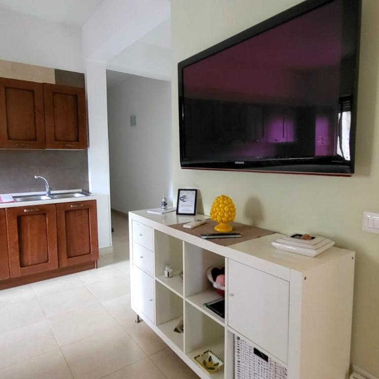 Brother's home Sorrento - Appartamento Deluxe con 2 Camere da Letto e Balcone - 14