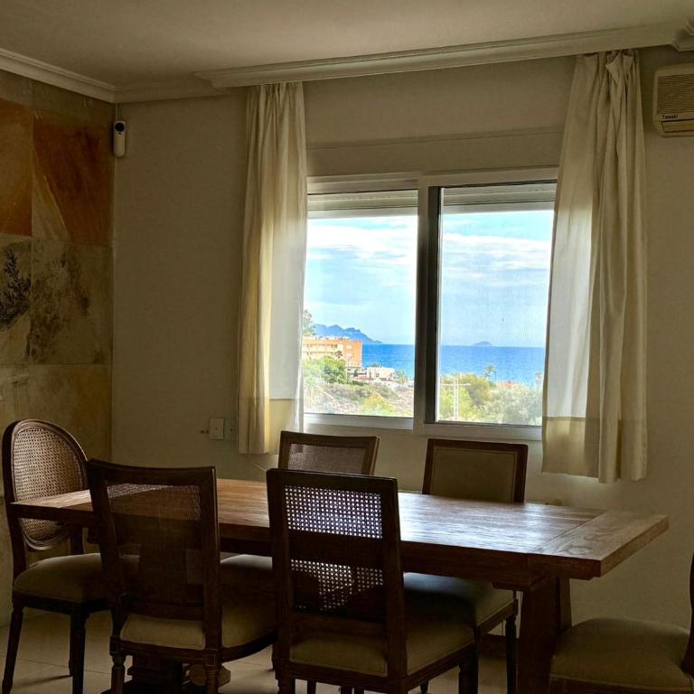 Chalet Villa Sophia Alicante - Four-Bedroom Vacation Home - 10