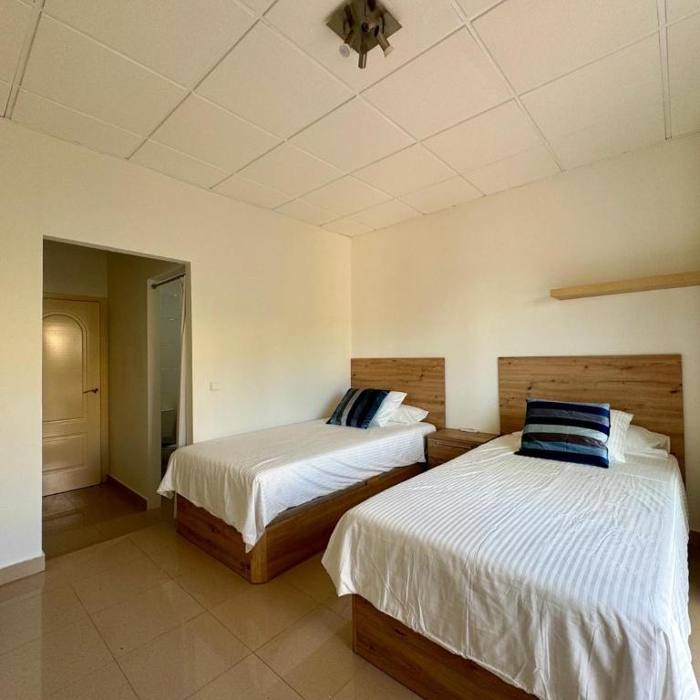 Chalet Villa Sophia Alicante - Four-Bedroom Vacation Home - 28