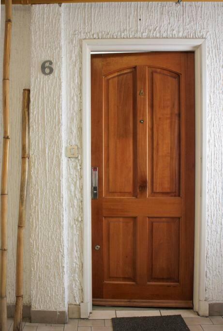 Amplio y Luminoso departamento con cochera - Apartamento de 2 dormitorios con balcón - 8