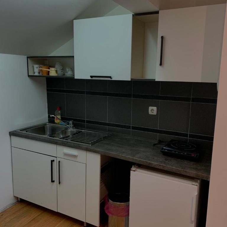 Apartments Iva - Studio with Double Bed - 2