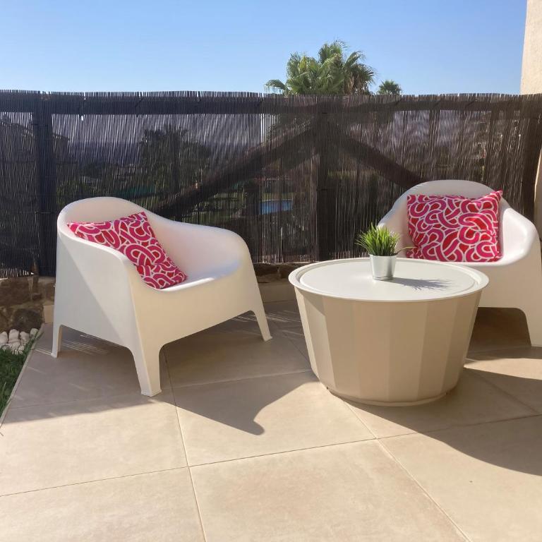 Casa con jardín, wifi, aire acondicionado, piscina - Casa de 3 dormitorios - 10
