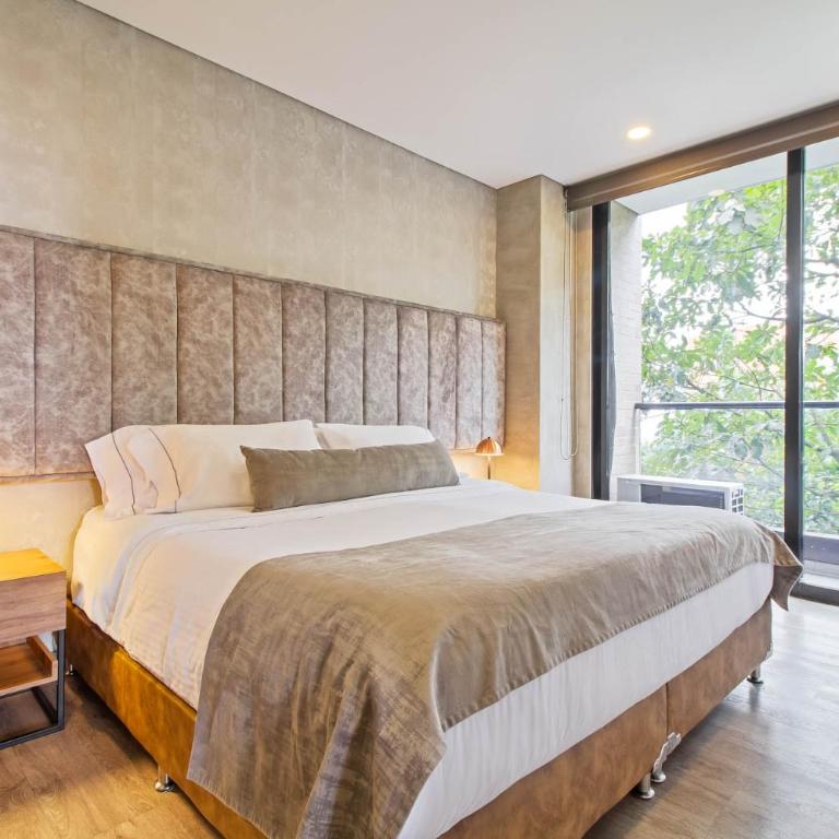 2 Bdr Suite W2 AC Poblado, Medellin - Two-Bedroom Apartment - 4