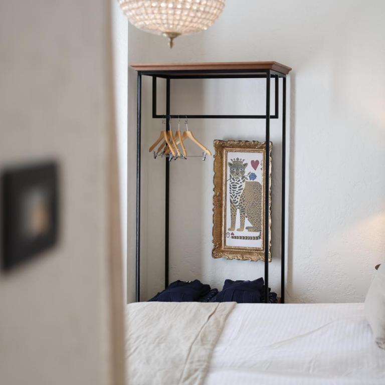 Integra Hotel - Dvokrevetna Soba sa Bračnim Krevetom/Zasebnim Krevetima i Pogledom na Vrt - Aneks - 9