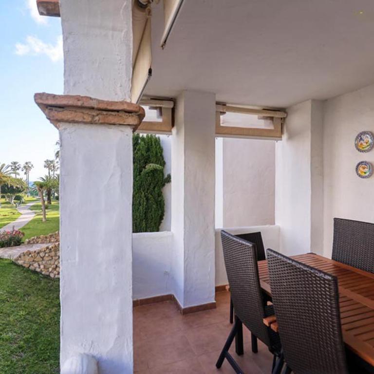 Apartamento a pie de playa Atlanterra - Deluxe Apartment - 4