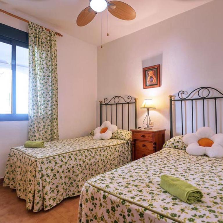 Apartamento a pie de playa Atlanterra - Deluxe Apartment - 28