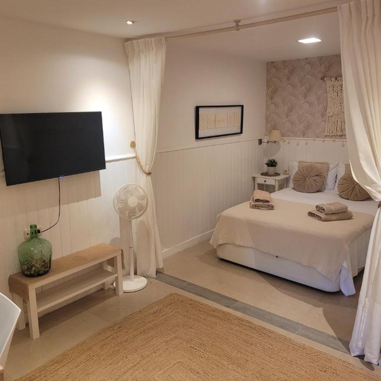 "COZY LOFT", TERRACE, PARKING and SWIMMING POOL - Apartamento de 1 dormitorio - 6