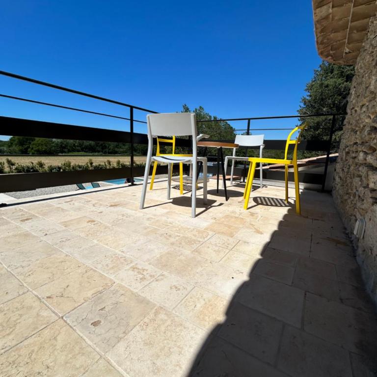 Charmante maison Provençale avec grand jardin - Casa con 1 dormitorio - 23