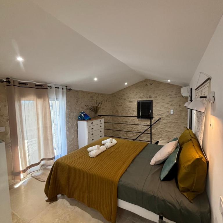 Charmante maison Provençale avec grand jardin - Casa con 1 dormitorio - 16