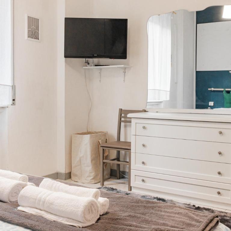 FREE PARKING - 5 min by walk from city center - Appartamento con 1 Camera da Letto - 10