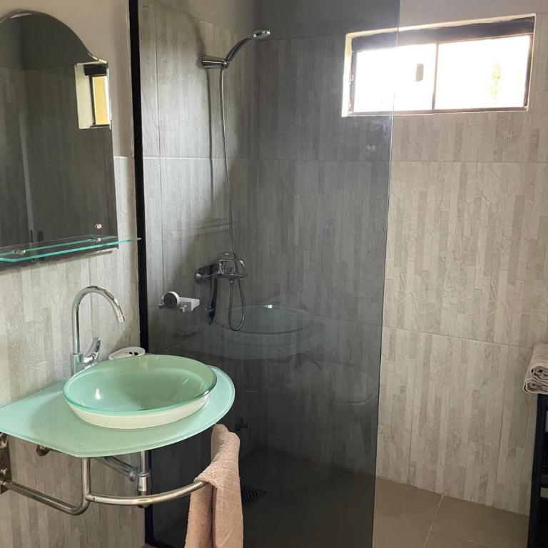 Residencia Piri - Two-Bedroom Bungalow - 19