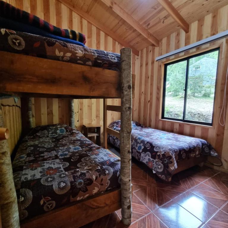 Cabañas Rusticas en Caburgua - Three-Bedroom Bungalow - 8