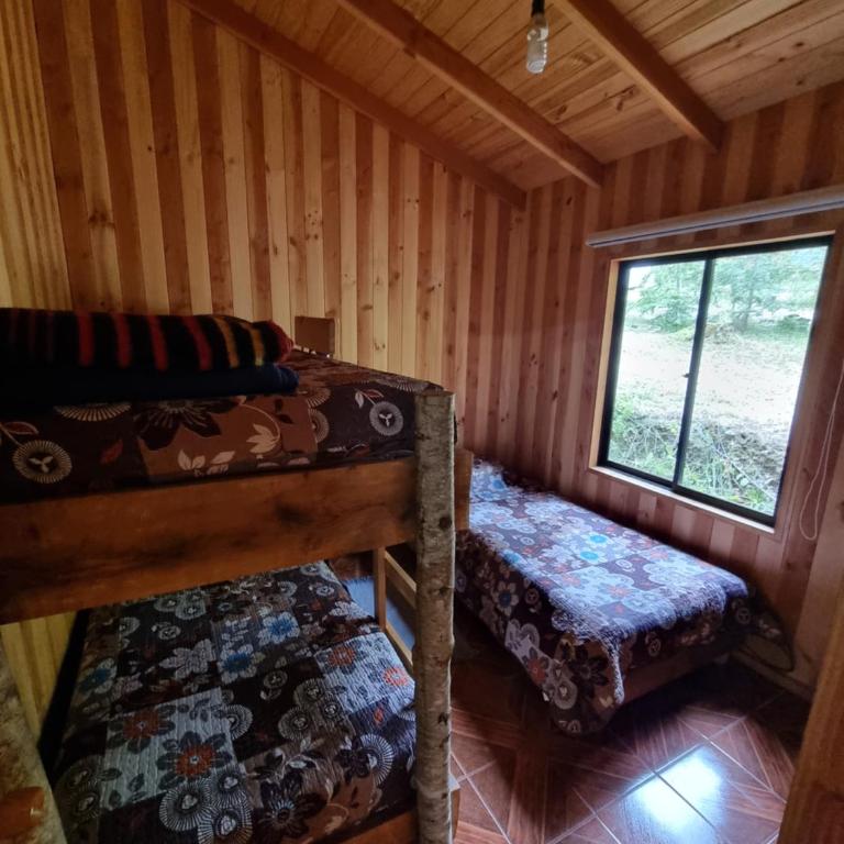 Cabañas Rusticas en Caburgua - Three-Bedroom Bungalow - 10