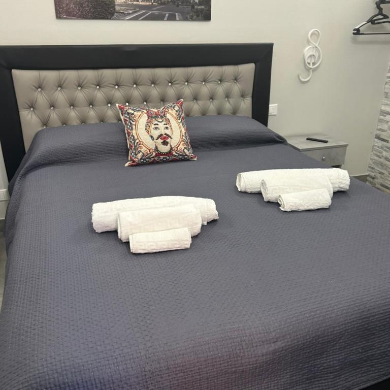 Fanale House - One-Bedroom Apartment - 49