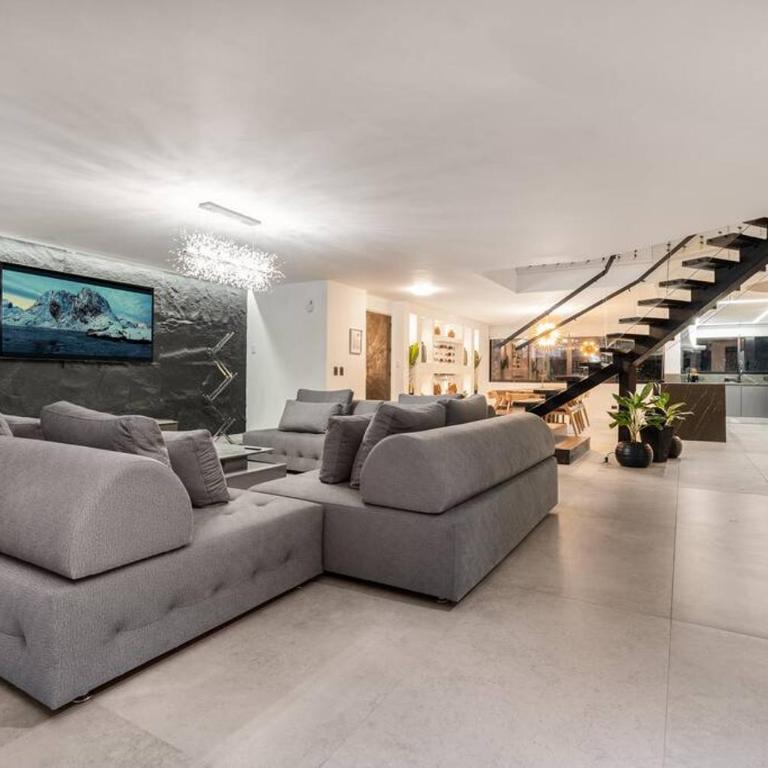 Private Sauna Jacuzzi Billiard Gym Luxury Retreat - Apartamento - 11
