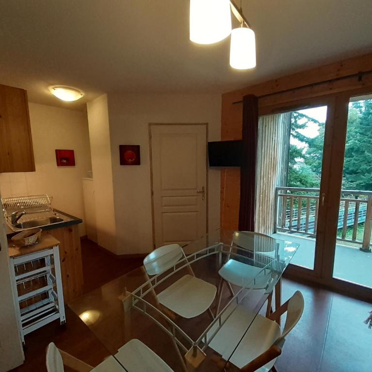 Charmant appartement 2 pièces à Valfréjus, 4 pers, proche télécabine, WiFi inclus - FR-1-561-129 - Apartamento - 7