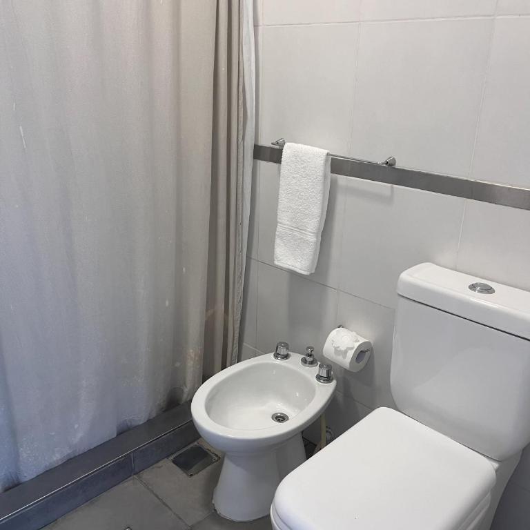 Selina Salta - Habitación Doble con baño privado - 2 camas - 5