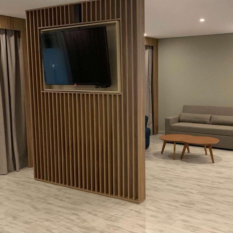 Tryp by Wyndham Asuncion - Habitación Premium con cama extragrande - no fumadores - 2