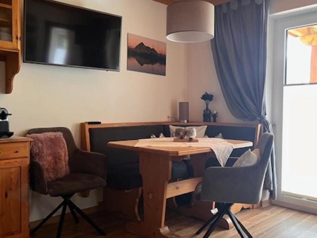 Ferienwohnungen am Riedanger - Apartment mit 1 Schlafzimmer und Terrasse - 12