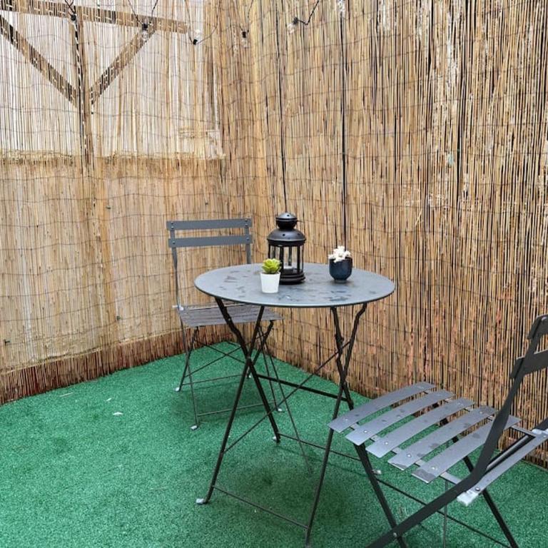 Coqueto piso en el centro - Three-Bedroom Apartment - 9