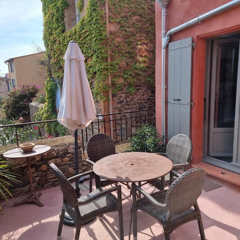 Superbe T3 classé 5 étoiles, quartier des peintres, calme, patio privé, clim, wifi et parking privé - Appartamento con 2 Camere da Letto e con Vista - 9