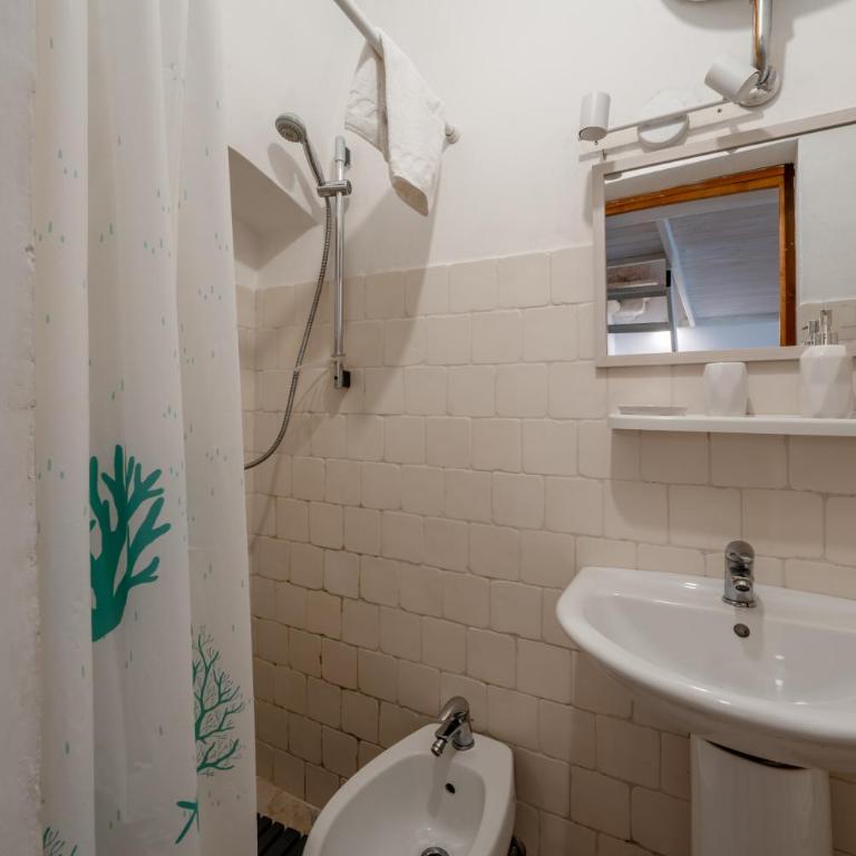 Terrazzino Seme by Rentbeat - Two-Bedroom Apartment - 25