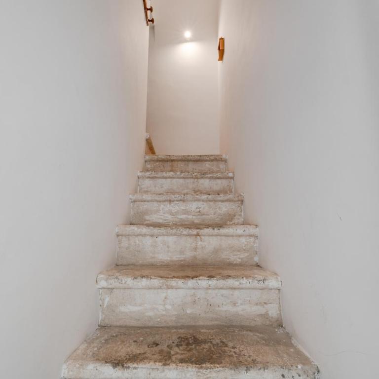Terrazzino Seme by Rentbeat - Two-Bedroom Apartment - 14