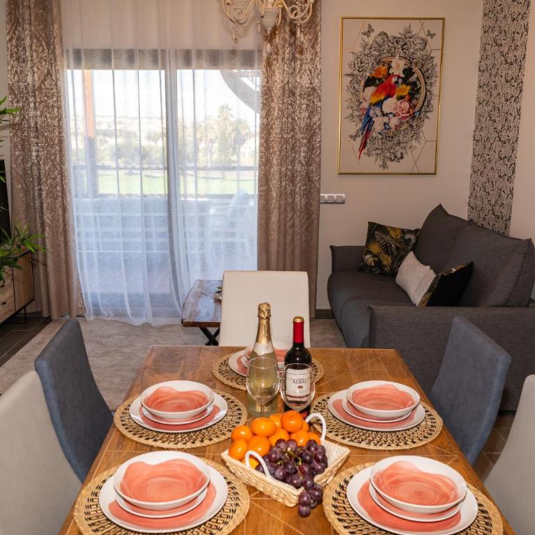 Casa Paraiso - Two-Bedroom Apartment - 1